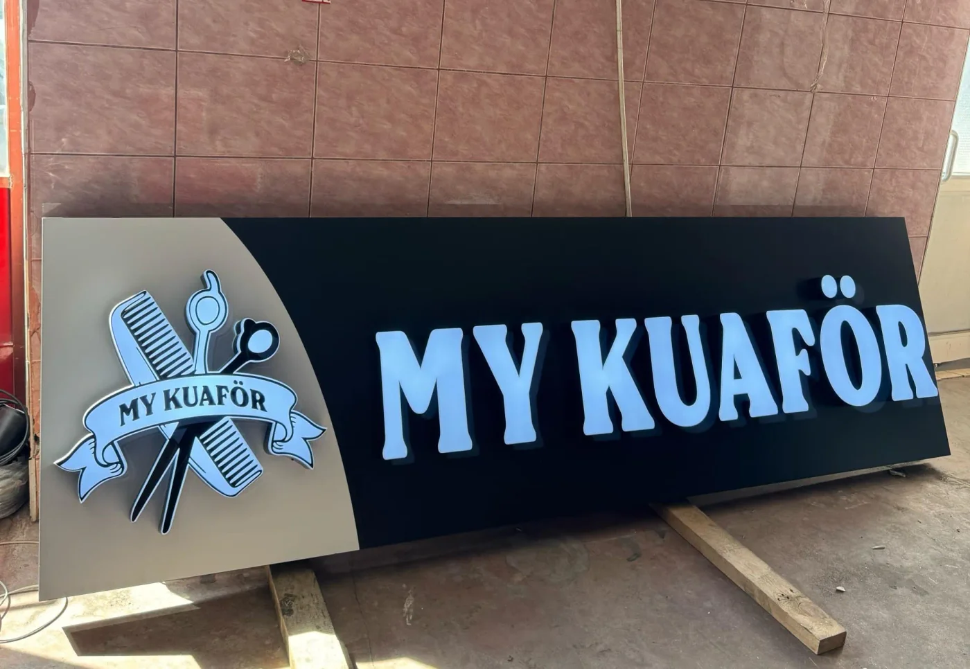 My Kuaför ışıklı kutu harf tabela